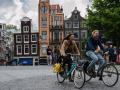 В Нидерландах ездить на велосипедах стало опаснее, чем на авто - статистика 