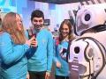 Россия показала "самого современного робота", оказавшегося переодетым человеком 