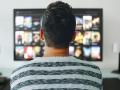 Половина украинцев считает ошибкой запрет российских телеканалов