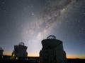 Очень большой телескоп нашел темные галактики 