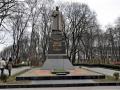 Петиция о сносе памятника Ватутину в Киеве набрала 10 тыс голосов