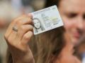 Вид на жительство в Украине с июня будут оформлять в виде ID-карт 