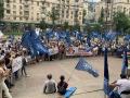Обманутые инвесторы "Укрбуда" устроили митинг возле мэрии Киева