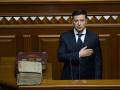 Владимир Зеленский выступил против портретов президента в кабинетах чиновников