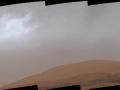 Curiosity сделал редкие снимки мерцающих облаков на Марсе