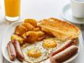 Помилка на сніданок, яка шкодить здоров’ю: лікарі розповіли, що не можна їсти зранку