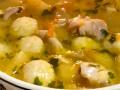 Курячий суп із сирними кульками — домашній рецепт