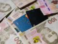Зарплати держслужбовців зросли: де платять майже 100 тисяч гривень