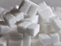 Білорусь підвищує ціну на цукор, щоб його не вивозили до Росії