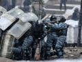 Милиция на Грушевского привязывала к шумовым гранатам железо - Москаль
