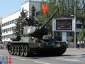 Боевики провели в Донецке военный "парад Победы"