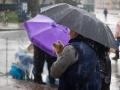 Град, дощі, мокрий сніг та потужний вітер: синоптик попереджає про негоду в Україні