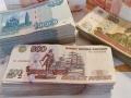 Стрімке падіння рубля зачепило 80% російських компаній, - Forbes