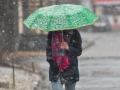 Погода в Україні принесе похолодання та дощі