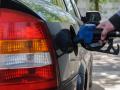 Великі мережі АЗС з 1 серпня різко підвищили ціни на бензин та дизель