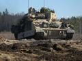 У Міноборони розповіли, як українські військові використовують БМП Bradley на фронті