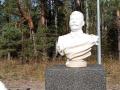 “Усе логічно”: у Росії пояснили встановлення бюсту Сталіна на меморіалі розстріляних у 1939 році поляків