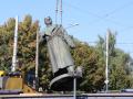 У Полтаві демонтували пам’ятник радянському генералу Зигіну