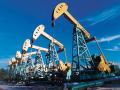 Перспективы нефтяных котировок ухудшаются - цена барреля Brent упала ниже $56