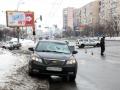 В Киеве автомобиль сбил мужчину, пострадавший ушел домой 
