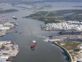 В Хьюстонский канал вытекли тонны нефтепродуктов 