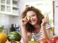 Продукти для молодості та краси: які літні овочі та фрукти найкорисніші для шкіри, волосся, нігтів