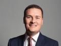 Британія проти Трампа: у Лондоні розкритикували паливну угоду з Росією