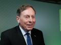 "Це відверта брехня": Петреус оцінив заяви Росії про війну