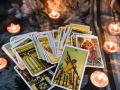 Гороскоп на 14 грудня за картами Таро: Рибам - щастя, Стрільцям - суперечки