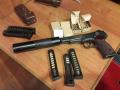 У главного коммуниста Украины при обыске нашли пистолет с глушителем