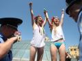 Главные FEMENистки сбежали из Украины