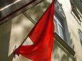 Запрет красных флагов во Львове приостановлен