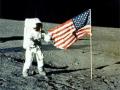 В США скончался человек, первый ступивший на Луну