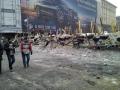 Неизвестные попытались разобрать баррикаду на Майдане