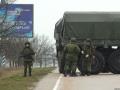 В Бельбеке безоружные украинцы пытаются договориться с россиянами
