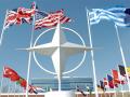Министры обороны НАТО обсудят военную активность "непредсказуемой России"