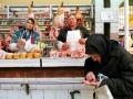 Українці витрачають на харчування до 60% зарплати