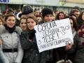 Арбузов и Богатырева уговаривают студентов не выходить на Евромайлдан