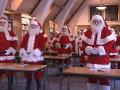 В Великобритании началась рождественская лихорадка: в стране не хватает Санта-Клаусов