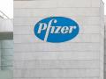 "Весь прибуток піде Україні". Pfizer продовжить постачати медикаменти в РФ