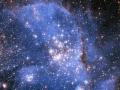 Hubble сфотографував утворення зірок за сотні тисяч світлових років від Землі: яскравий кадр