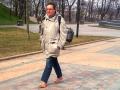 Киевлянин 13 лет не носит обувь даже в морозы