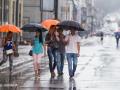 Антициклон рушится: в Украине ожидаются дожди и жара до +35