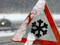 Украинцам обещают снег, гололед и местами до -10 мороза