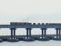 Россия запустила грузовые поезда по Крымскому мосту