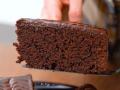 Легендарний шоколадний торт "на раз, два, три": тісто не потрібно навіть збивати!