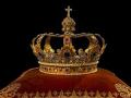 Полиция Швеции нашла драгоценные короны, похожие на украденные в прошлом году