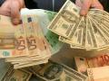 В Кабмине планируют рост доллара к 2022 году до 30,7 грн/долл