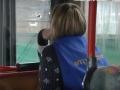 В Мариуполе подростки избили кондуктора в троллейбусе