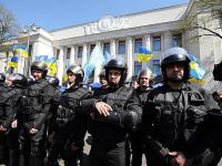 За Днем Независимости в Киеве «присмотрят» почти 3,8 тыс. милиционеров
